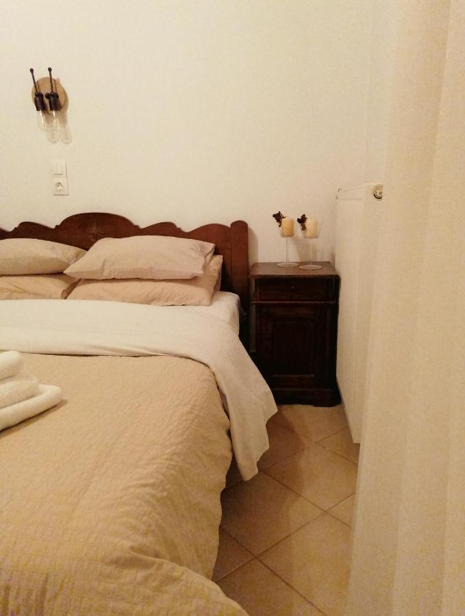 Ξενώνας Το Πατρικό Karya Esterno foto